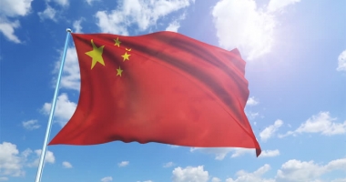 Trei ani de pușcărie dacă râzi de imnul chinez