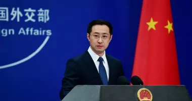 Stire din Actualitate : China avertizează asupra haosului și a unui cerc vicios dacă războiul din Iran continuă