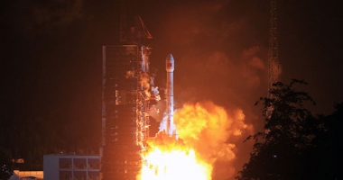 China a lansat un satelit de telecomunicații mobile