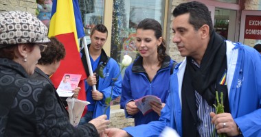 Chiru le multumește constănțenilor care îl susțin pentru un mandat de senator / Galerie foto - 2