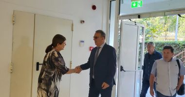 Primarul Vergil Chiţac participă la deschiderea anului şcolar la Liceul Teoretic "Traian" - 2