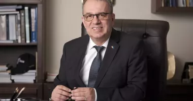 Consilierii locali sunt convocați în ședință ordinară. Iată care sunt proiectele pe ordinea de zi