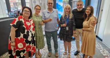 Stire din Actualitate : Porţi deschise la Cuget Liber-Antena 3 Constanţa. Vergil Chiţac: "Sunt impresionat! Aveţi toate condiţiile de ultimă generaţie"
