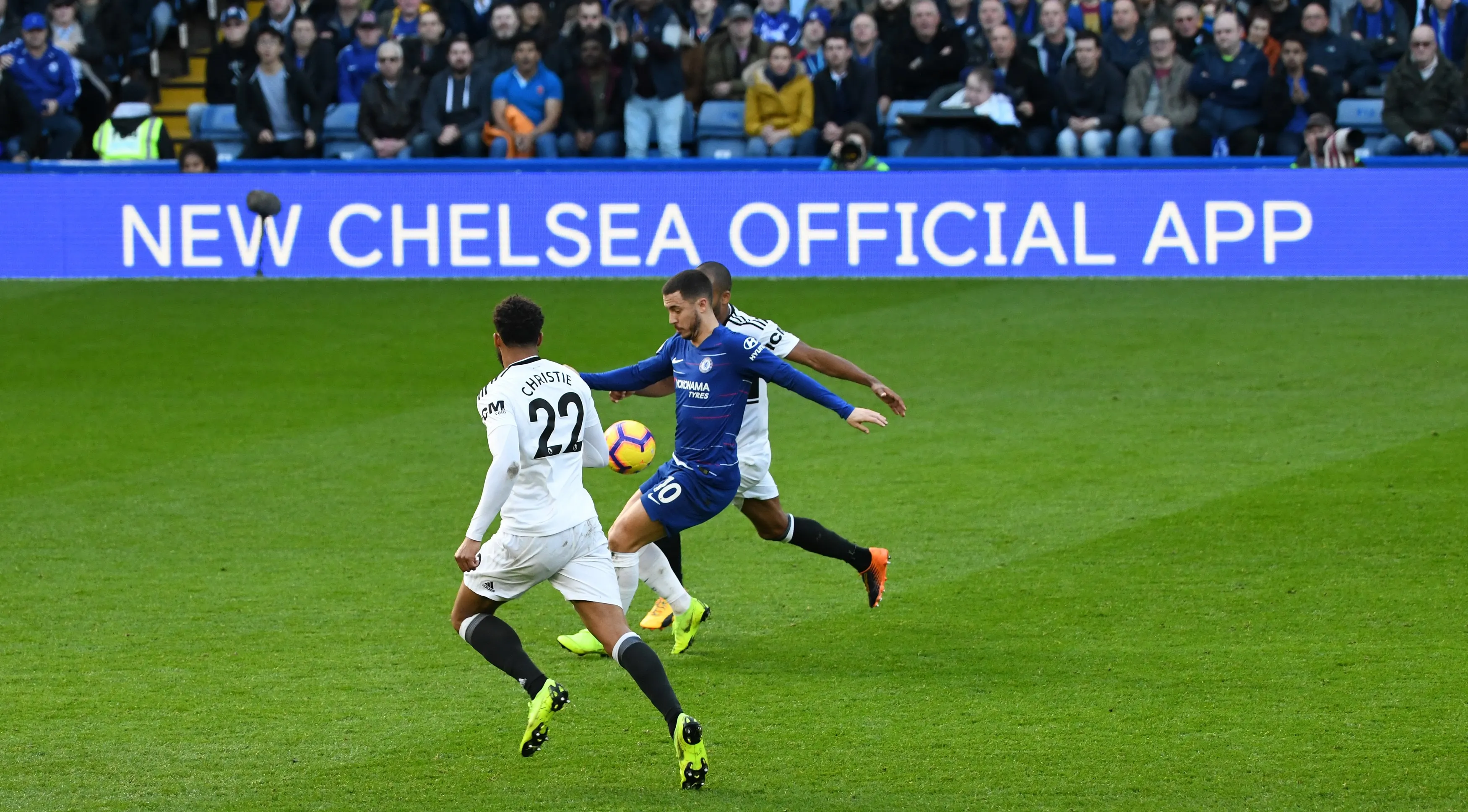 Stire din Sport : Chelsea, sancționată de FIFA! Interzis la transferuri