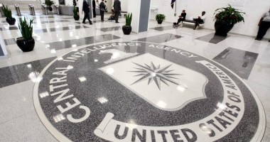 Vrei să te angajezi la CIA? Agenția americană face recrutări pe site-uri