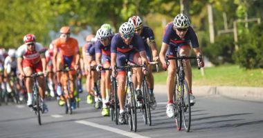 Stire din Sport : Ediţia a 56-a a Turul României la ciclism ia startul de la Deva, cu un pluton de 26 de echipe