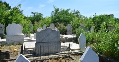 "Jungla" din Cimitirul Musulman. "În religia islamică, deshumarea e interzisă!" - 6