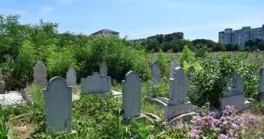 "Jungla" din Cimitirul Musulman. "În religia islamică, deshumarea e interzisă!" - 7
