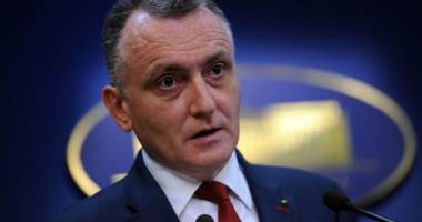 Stire din Eveniment : Sorin Cîmpeanu: Din cele 19.000 de școli, doar 7% au autorizații ISU