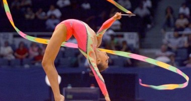 Galerie FOTO / Ce sexy e gimnasta pentru care divorțează Vladimir PUTIN - 5