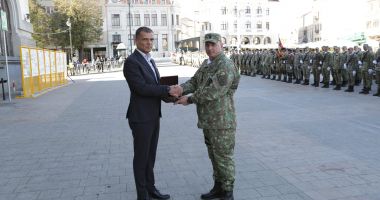 FOTO. Brigada 9 Mecanizată „Mărăşeşti”, la ceas aniversar. Sărbătoare în Piaţa Ovidiu! - 5