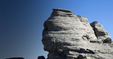 Stire din Social : Top 5 locuri de vizitat în România pentru iubitorii de natură