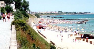 Stire din Cultură-Educație : Cinci zile de distracție și surprize, în orașul Eforie