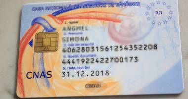 Stire din Sănătate : Cine cere eliminarea pinului de la cardurile de sănătate