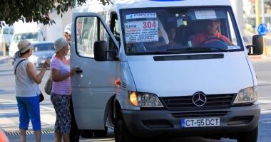 Cine protejează firmele de maxi-taxi din Constanța? Tăcerea se așterne peste afacerile cu călători - 3