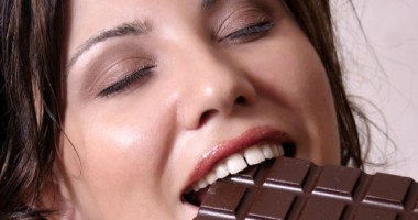 Stire din Social : Care sunt cele mai toxice ciocolate din magazinele constănțene