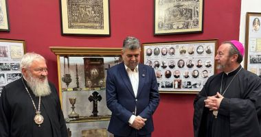 Stire din Actualitate : Ciolacu s-a întâlnit cu liderii bisericilor din Ardeal
