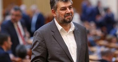 Stire din Politică-Administrație : Premierul Ciolacu cere schimbarea din funcţie a conducerii direcţiilor de asistenţă socială din şapte judeţe