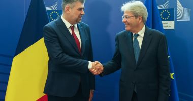Stire din Politică-Administrație : Marcel Ciolacu, discuţii la Bruxelles despre investiţiile majore cu bani europeni