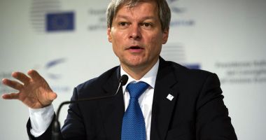 Stire din Politică-Administrație : Dacian Cioloș a depus actele pentru înființarea partidului "Mișcarea România Împreună"