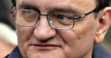 Stire din Politică-Administrație : Victor Ciorbea, avizat de comisiile juridice pentru funcția de Avocat al Poporului