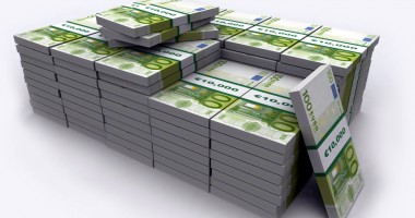 Stire din Actualitate : Parlamentul cipriot  a respins taxa  pe depozite bancare