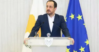 Stire din Actualitate : Ciprul vrea să interzică accesul copiilor sub 15 ani la rețelele sociale