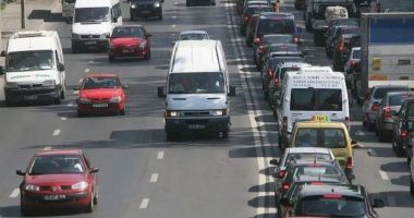 Stire din Social : Noi reguli de circulație în vigoare pe șoselele din România