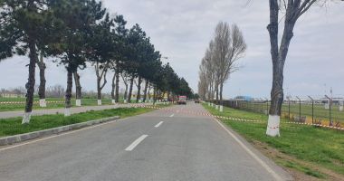 Cisternă plină cu combustibil, răsturnată în apropierea Aeroportului Mihail Kogălniceanu - 4