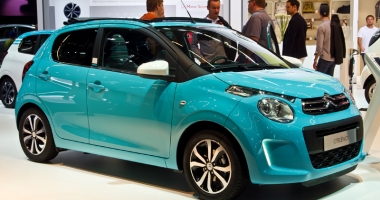 Stire din Economie : Citroen C1, în România de la 9.400 euro