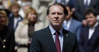 Stire din Politică-Administrație : Florin Cîțu a renunțat la șefia Senatului: "Ciucă mi-a cerut demisia. Cel mai tare am supărat PSD"