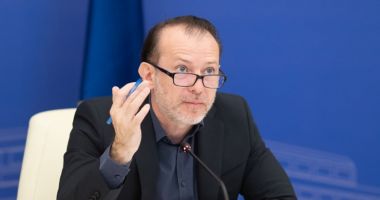 Florin Cîţu va negocia cu parlamentarii pentru susţinerea Guvernului pe care îl conduce