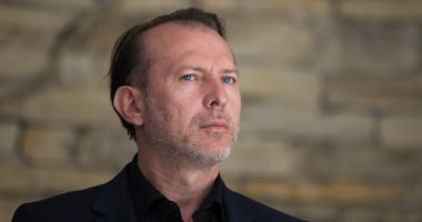 Stire din Politică-Administrație : Ce spune Guvernul despre masteratul lui Florin Cîțu din SUA