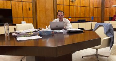 Stire din Politică-Administrație : Florin Cîțu: „Ministerele care nu au cheltuit banii pe care i-au cerut trebuie să vină cu argumente solide”