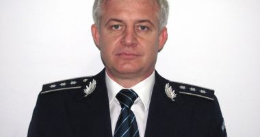 Stire din Eveniment : Moment emoționant în IPJ Constanța. A ieșit la pensie șeful Serviciului Caziere