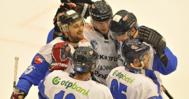 Stire din Sport : HSC Miercurea Ciuc, învingătoare la general în finala Campionatului Național de hochei pe gheață