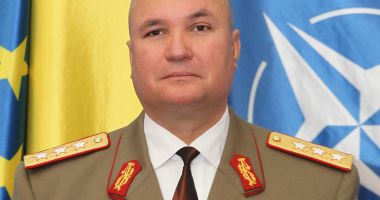 Stire din Eveniment : Șeful Statului Major al Apărării, distincție la cel mai înalt nivel!
