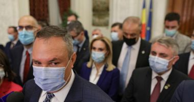 Stire din Politică-Administrație : Nicolae Ciucă a depus la Parlament lista de miniștri și programul de guvernare
