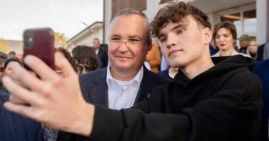 Stire din Politică-Administrație : Pericolul major al alegerilor prezidențiale. Rolul PNL în blocarea alianței PSD-AUR