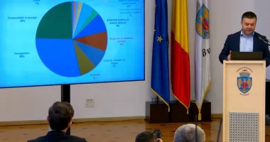 Stire din Actualitate : Primăria Bucureștiului "se îneacă" în datorii. "Doar STB are debite de 1,3 miliarde de lei"