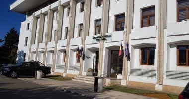 Stire din Politică-Administrație : Consilierii locali din municipiul Constanţa, convocaţi în şedinţă ordinară, joi, 29 august