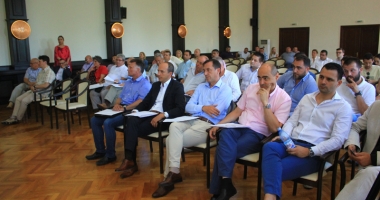 Stire din Politică-Administrație : Consilierii județeni iau în calcul înființarea a două noi spitale în Constanța