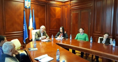 Stire din Politică-Administrație : CJC caută măsuri pentru urgentarea proiectelor din fonduri publice