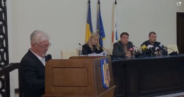 Stire din Politică-Administrație : Constantin Nicolae a depus jurământul în calitate de consilier județean PNL