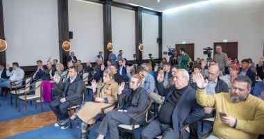 Stire din Politică-Administrație : Consilierii județeni vor vota pentru numirea administratorilor provizorii ai SC Drumuri Județene Constanța SA