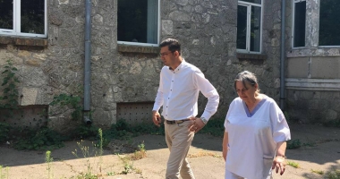 Stire din Politică-Administrație : După ce a desființat cel mai bun spital  de oase din țară, SOTRM Eforie, CJC promite acum bani pentru reabilitarea lui