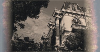 Imagini de colecție! Casa cu lei - un simbol al Constanței - 8