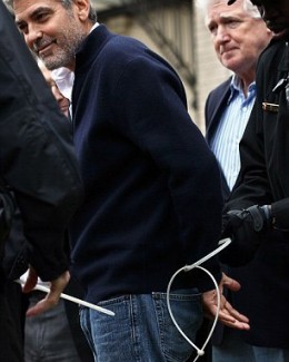 George Clooney și tatăl său au fost arestați / Galerie foto - 3