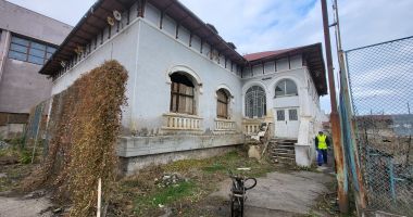 Minune în curtea Clubului Sportiv Școlar nr. 1, după un deceniu. Au apărut primele excavatoare! - 2
