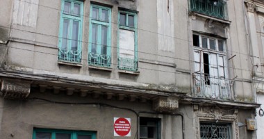 Galerie FOTO - 37 de ani de la cutremurul din 1977 / Ce vedem azi - 18